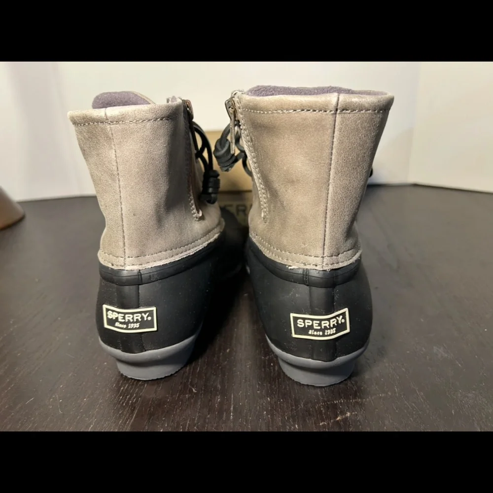 Sperry Saltwater Duck Boots/Rain Boots Leather/Rubber Black/Grey Womans Size 7M